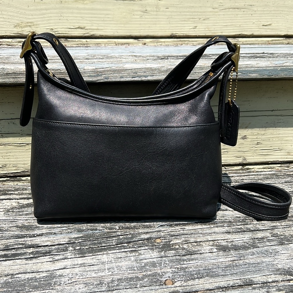 Coach Legacy 9136 Vintage Y2K Black Leather Medium Shoulder Handbag Purse